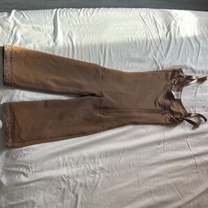 Cherish Long-leg body-shaping girdle invisible under clothing